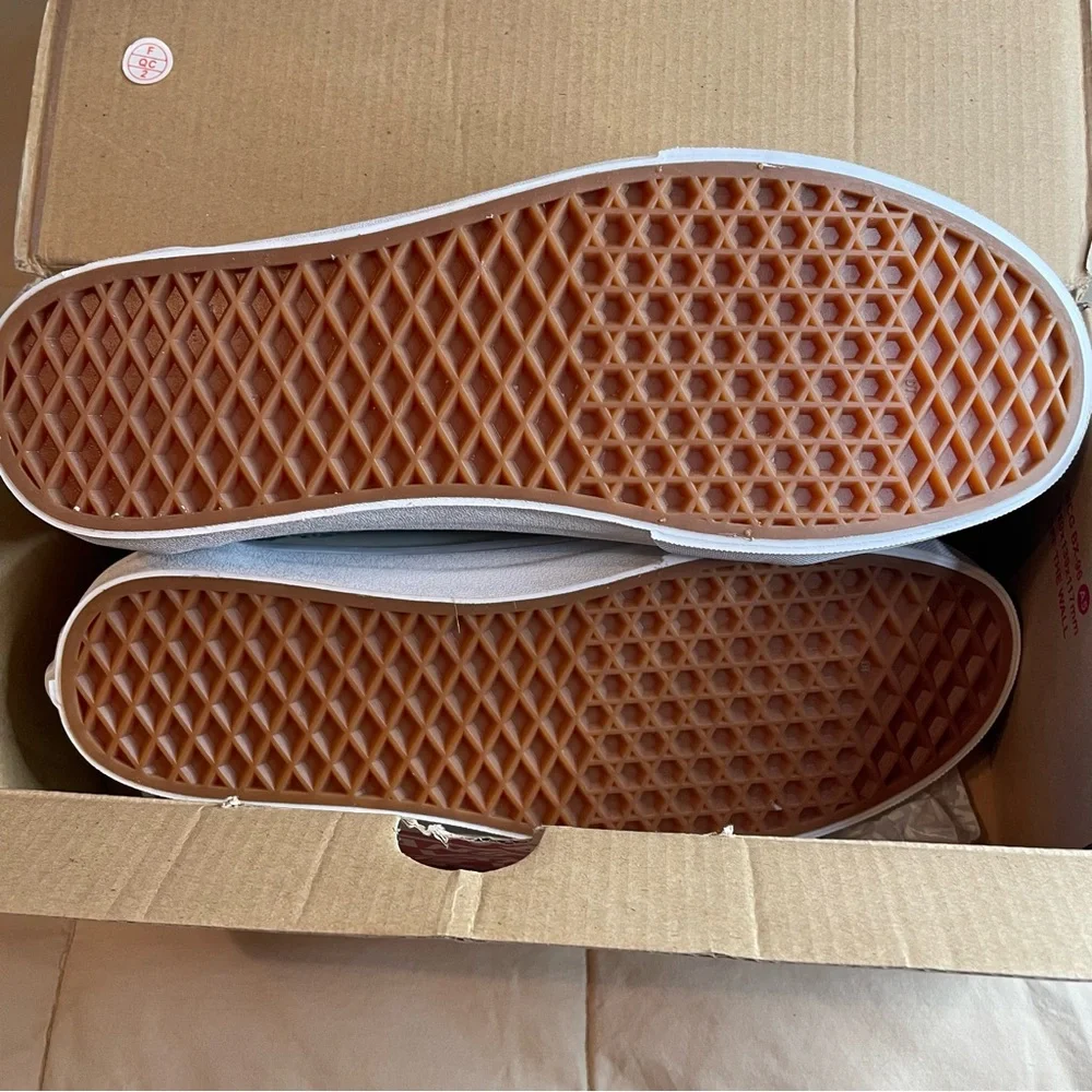 VANS NWT Old School Shiny Sequins - US Women SZ/10 - Picture 4 of 7